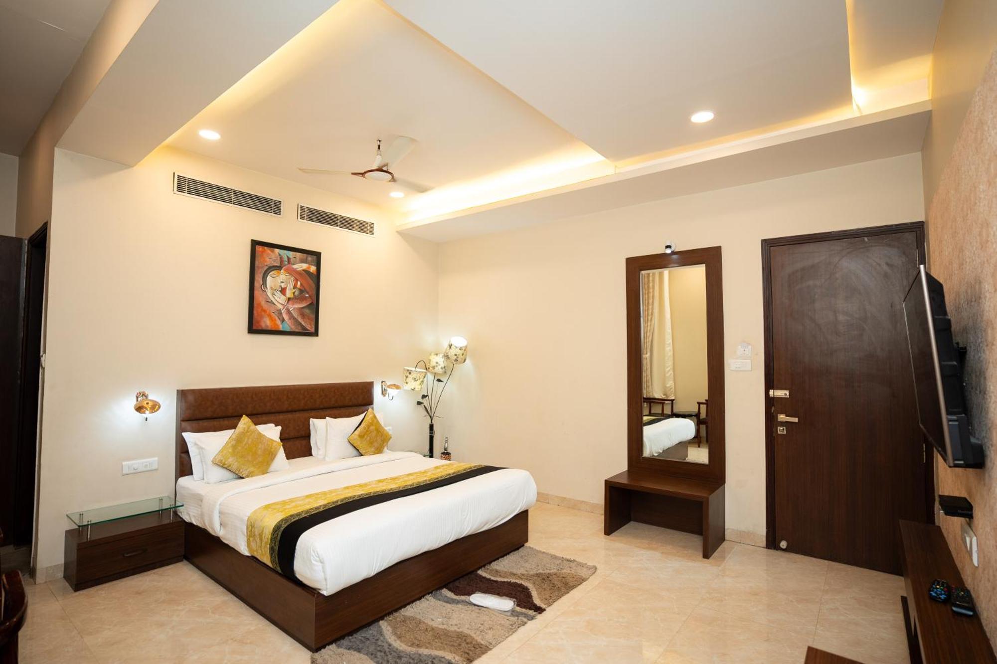 Radiance Courtyard Bed & Breakfast Varanasi