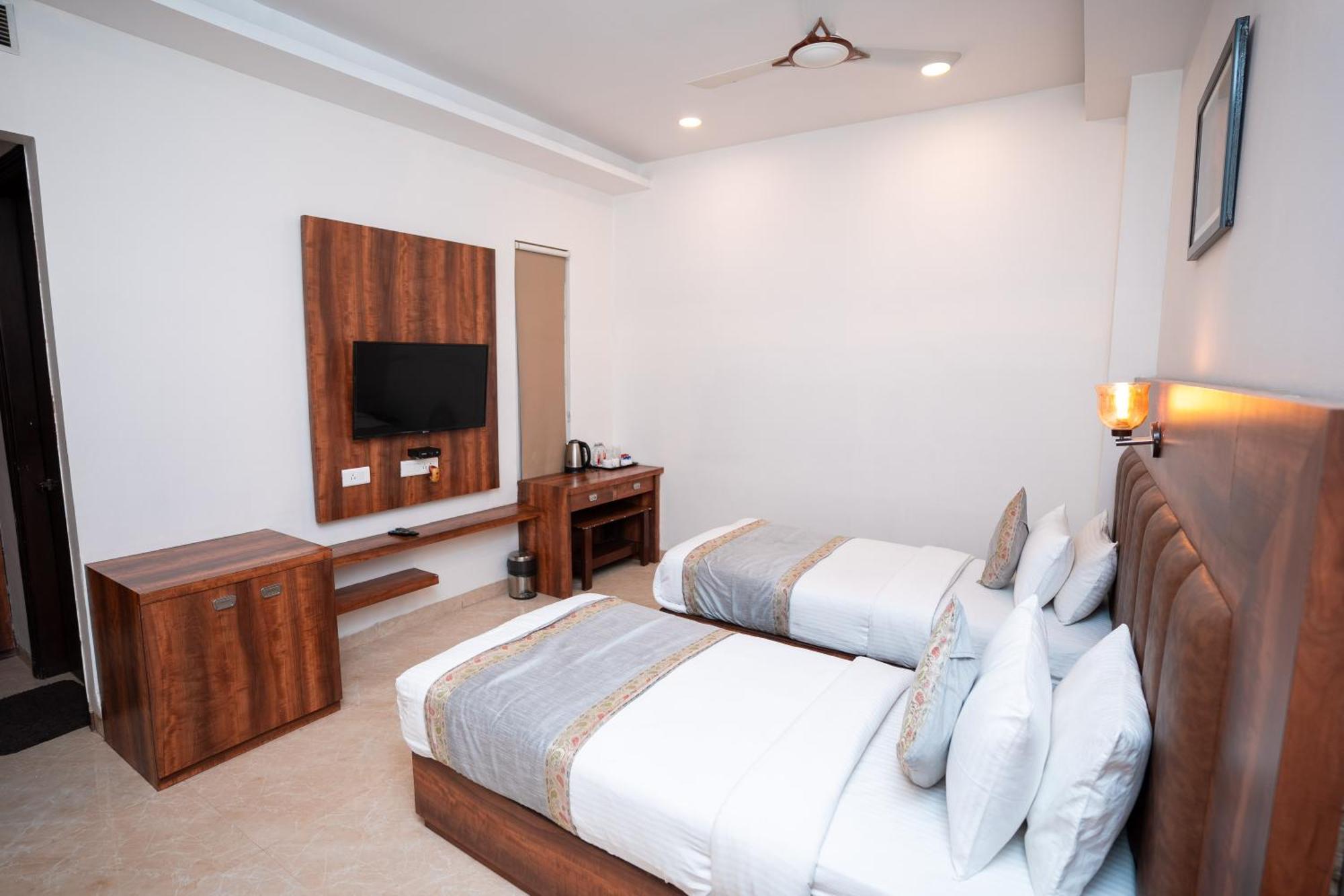 Radiance Courtyard Bed & Breakfast