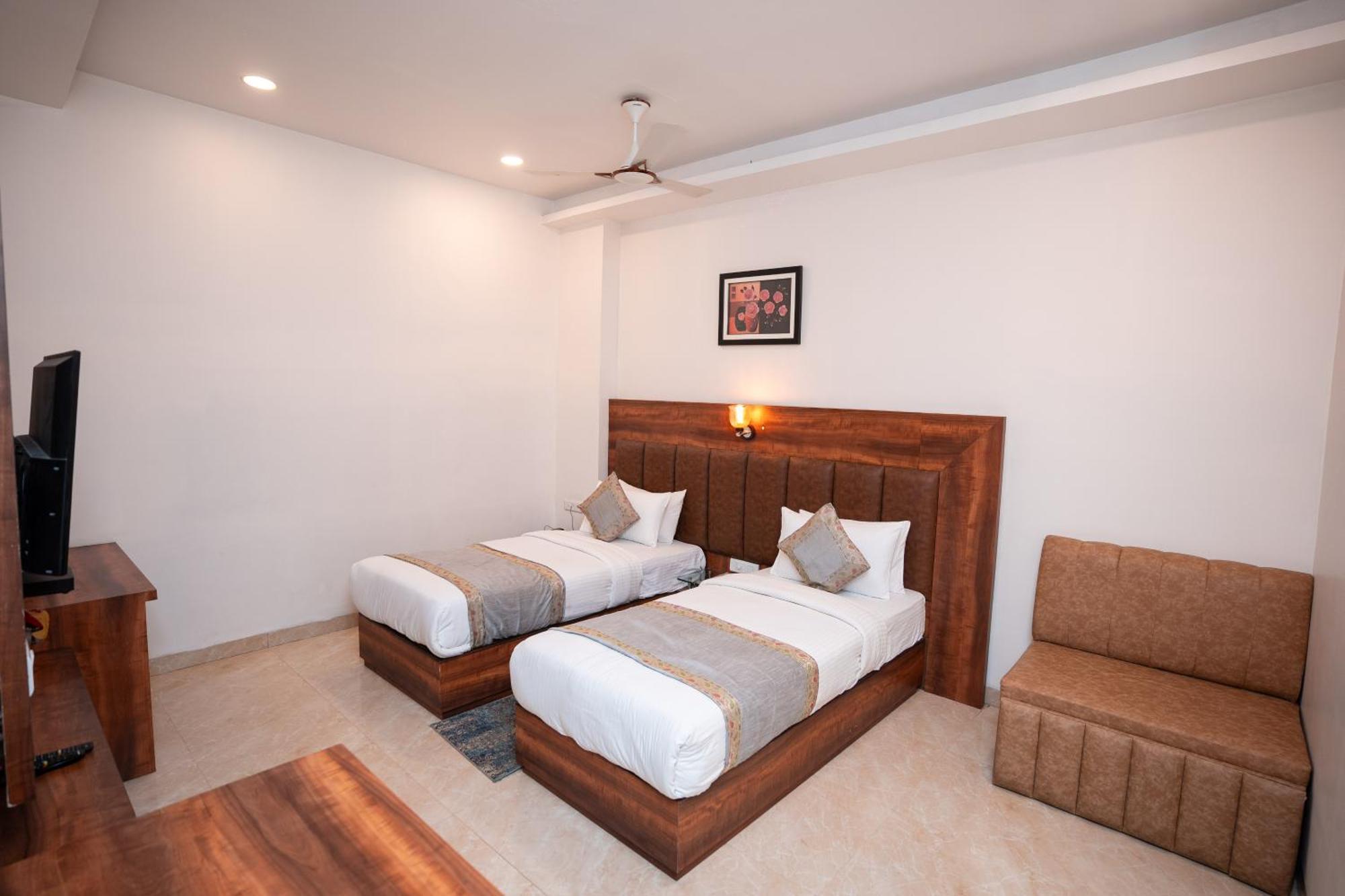 Radiance Courtyard Bed & Breakfast Varanasi
